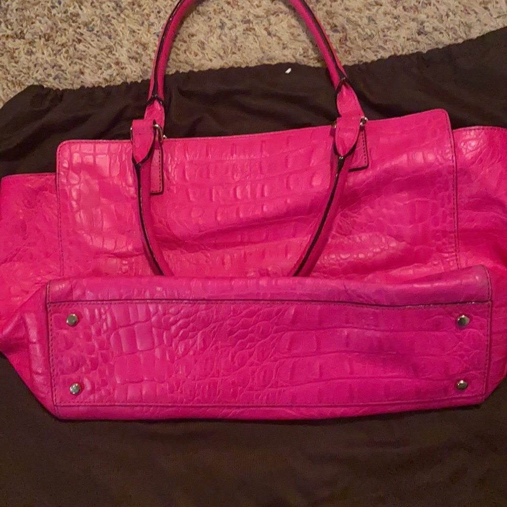 Handbag - Picture 3 of 7